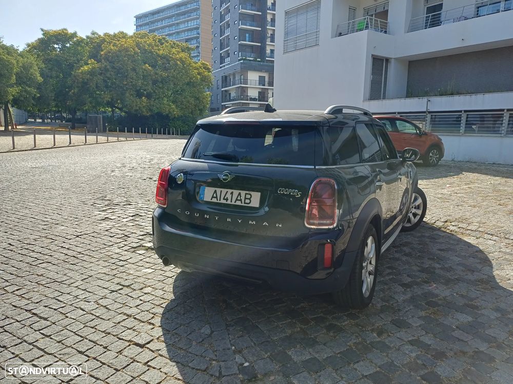MINI Countryman Cooper SE ALL4 Auto - 2