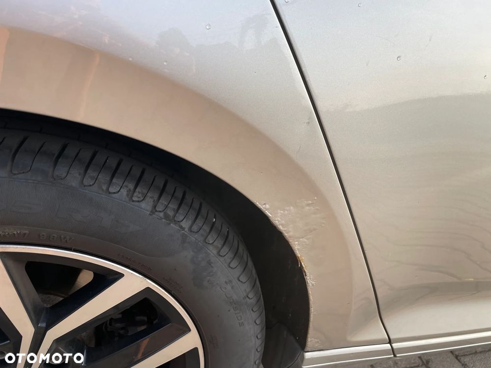Volkswagen Passat 1.8 TSI BMT Comfortline - 13