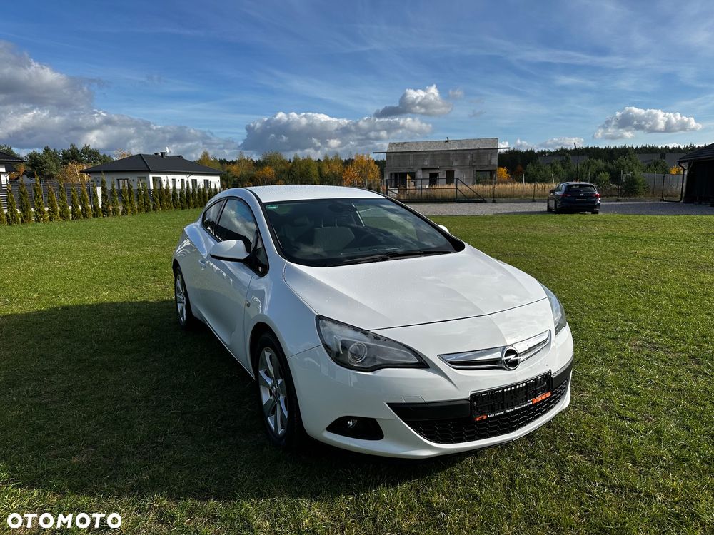 Opel Astra IV GTC 1.6 T Active - 33