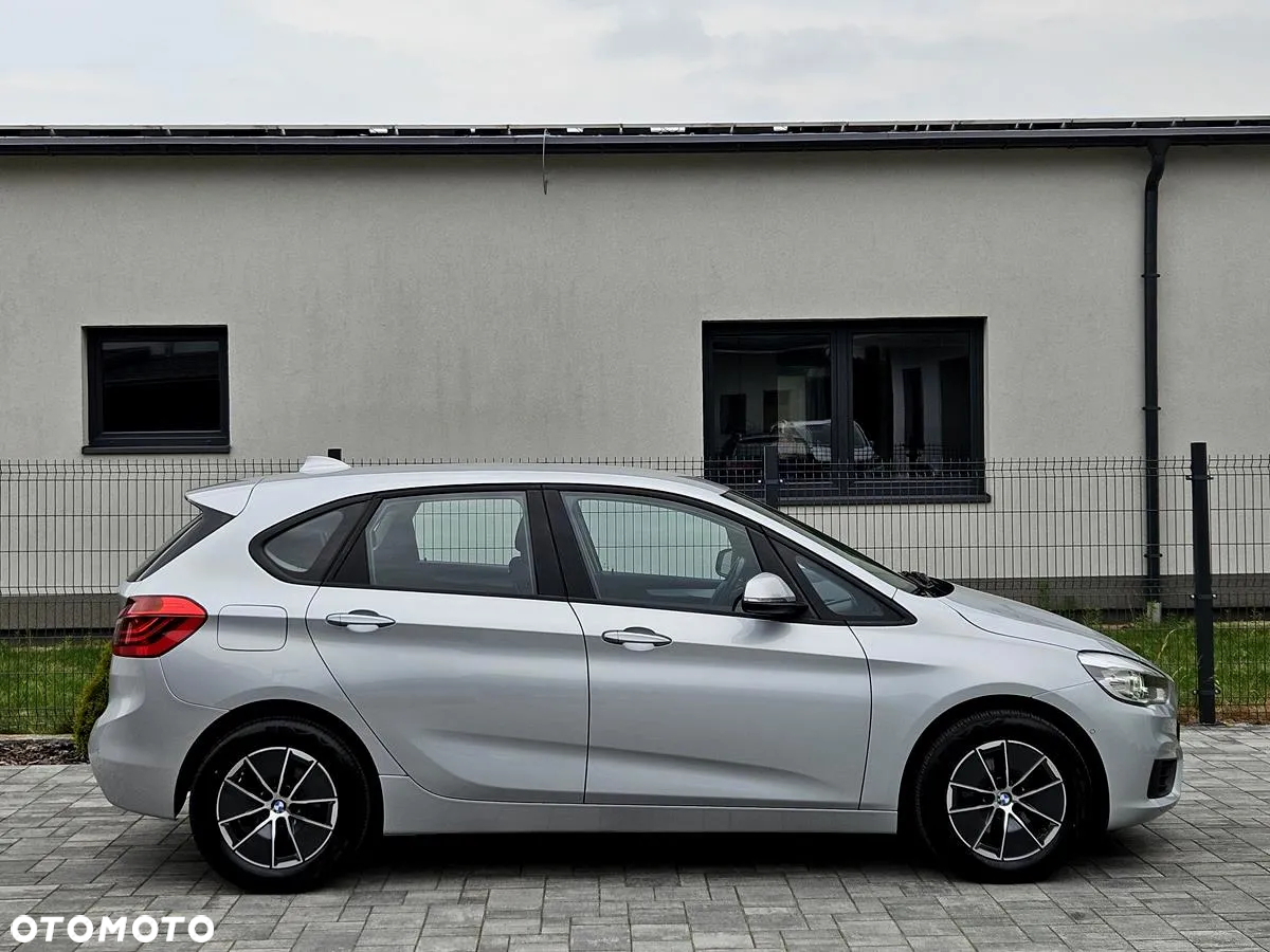 BMW Seria 2 218d xDrive - 15
