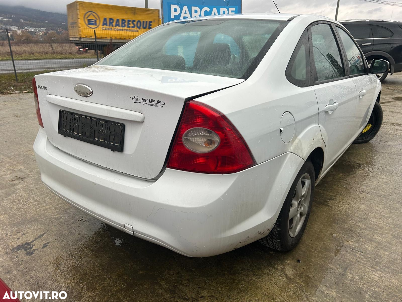 Dezmembrez Ford Focus 2 Facelift 1.4 i 2009 ASDA - 3