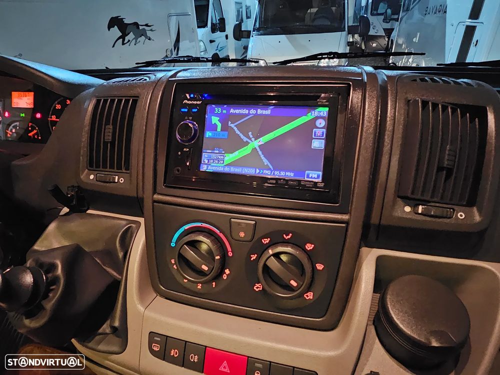 Rapido Le Randonneur 9083DF CHASSI AL-KO CAMA TRANSVERSAL + BASCULANTE - 56