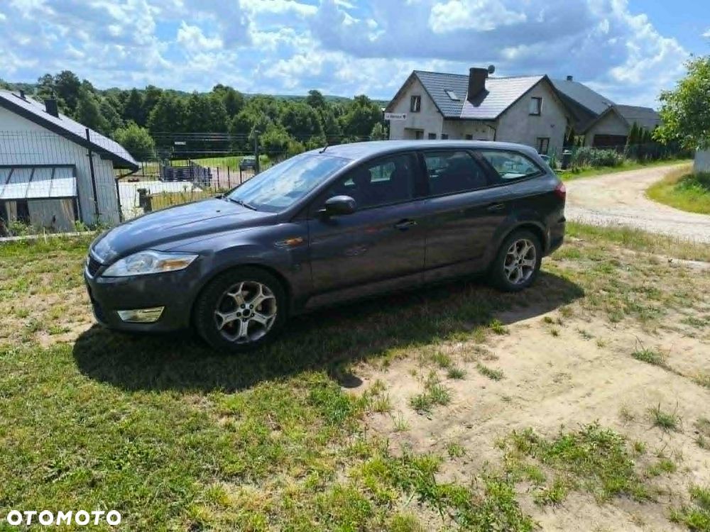 Ford Mondeo - 8