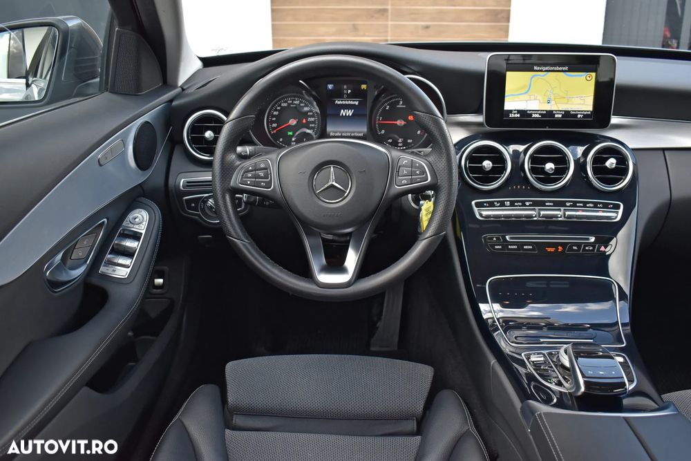 Mercedes-Benz C 220 CDI DPF Automatik Avantgarde - 6