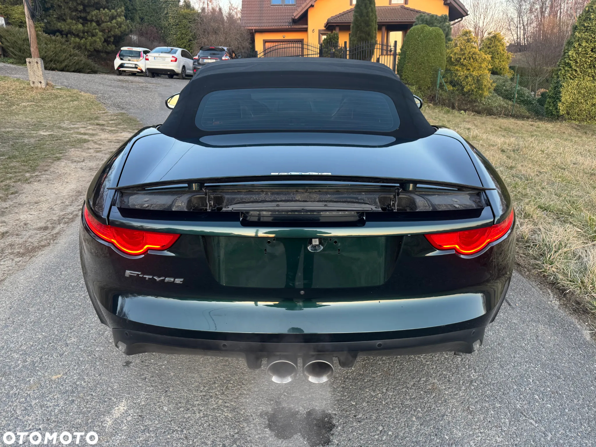 Jaguar F-Type - 13