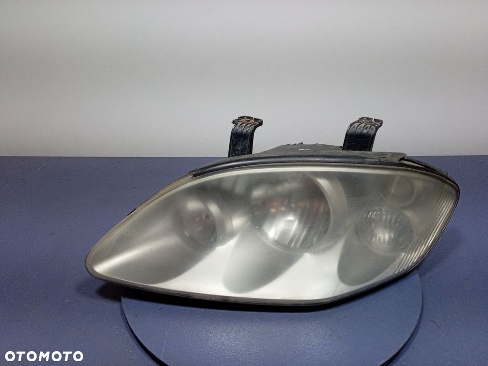 SSANGYONG RODIUS I REFLEKTOR LEWY PRZÓD LAMPA PRZEDNIA - 1