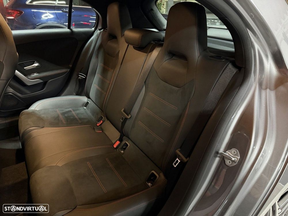 Mercedes-Benz A 180 Advanced AMG Line - 7