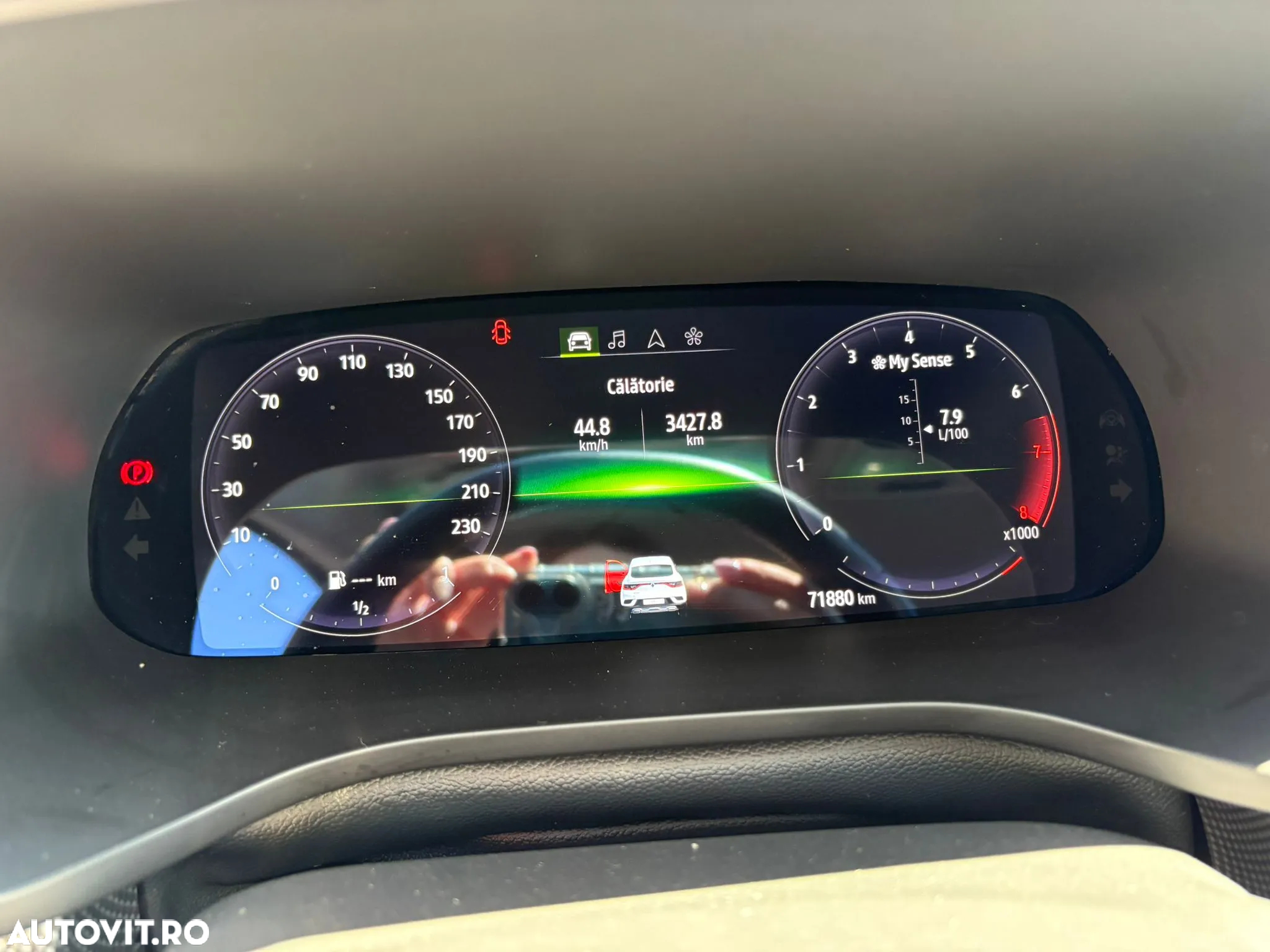 Renault Arkana E-TECH Hybrid Zen - 6