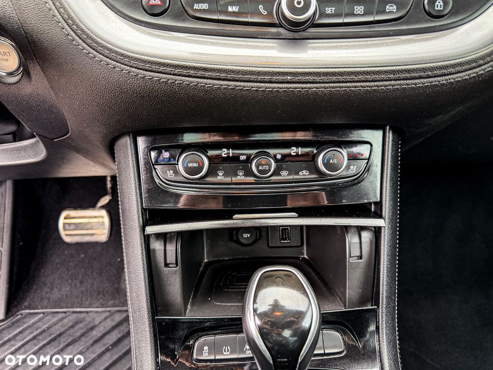 Opel Grandland X 1.2 Start/Stop Automatik Ultimate - 37