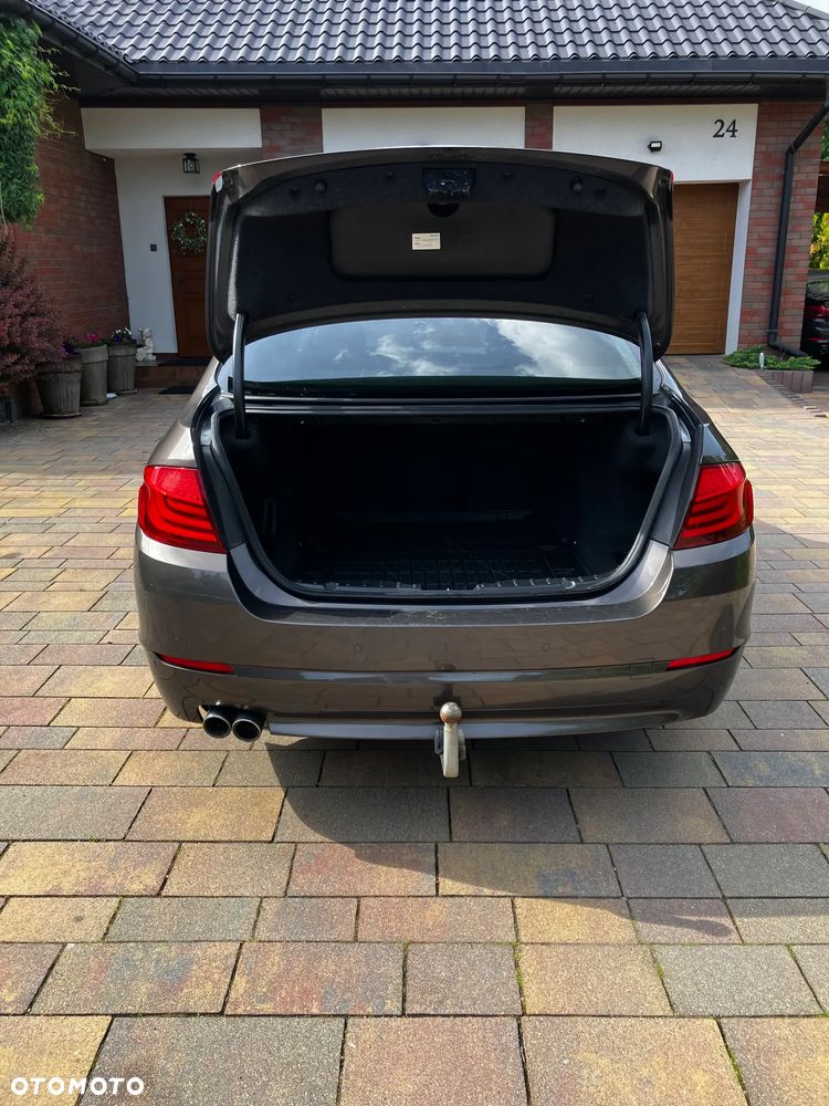 BMW Seria 5 520d Efficient Dynamics - 10