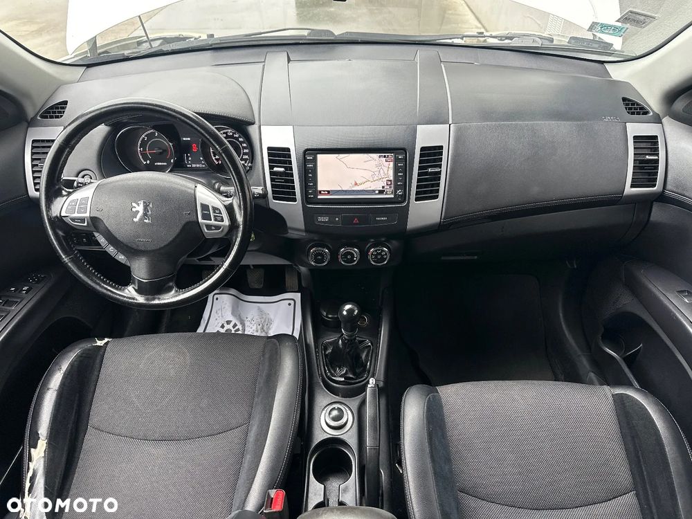Peugeot 4007 2.2HDi Premium - 23