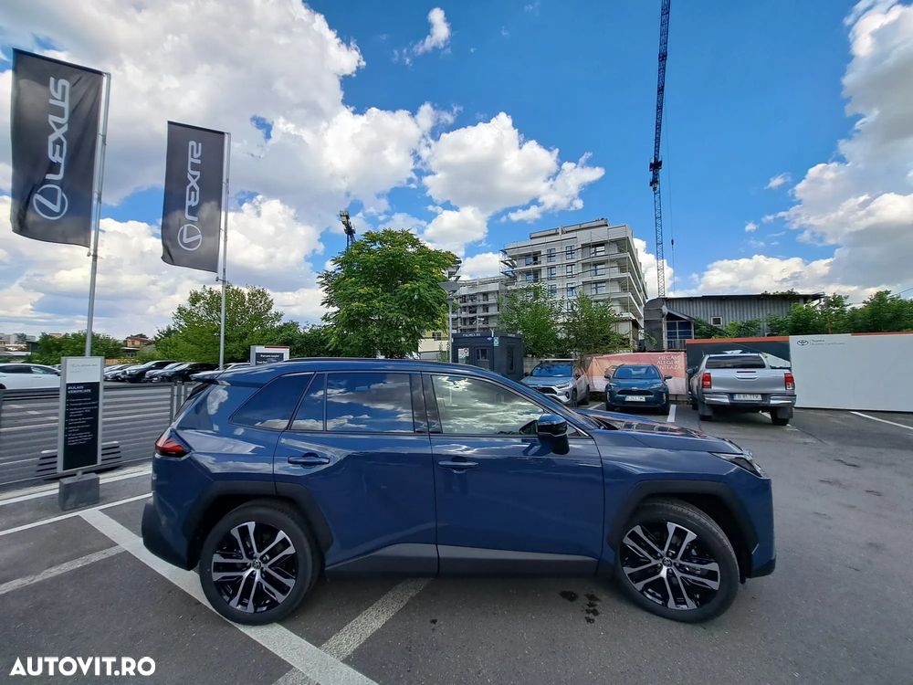 TOYOTA RAV4 2026 — imagine 4