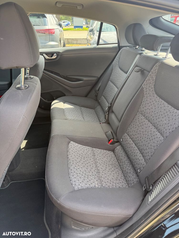 Hyundai IONIQ 141CP Exclusive - 14