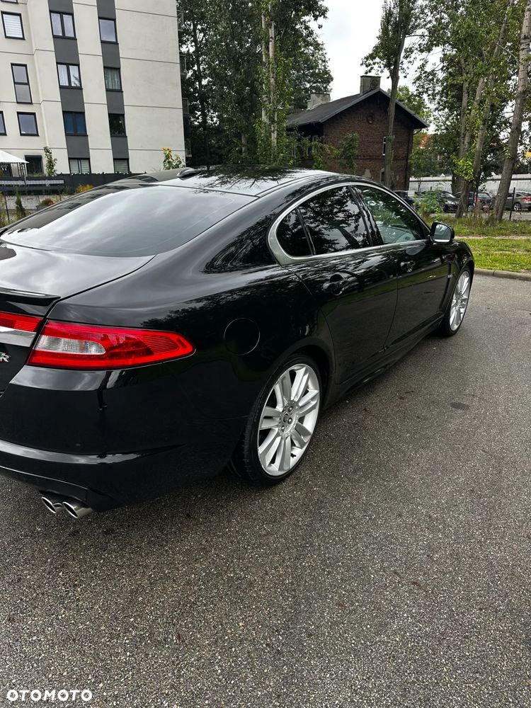 Jaguar XF XFR - 16