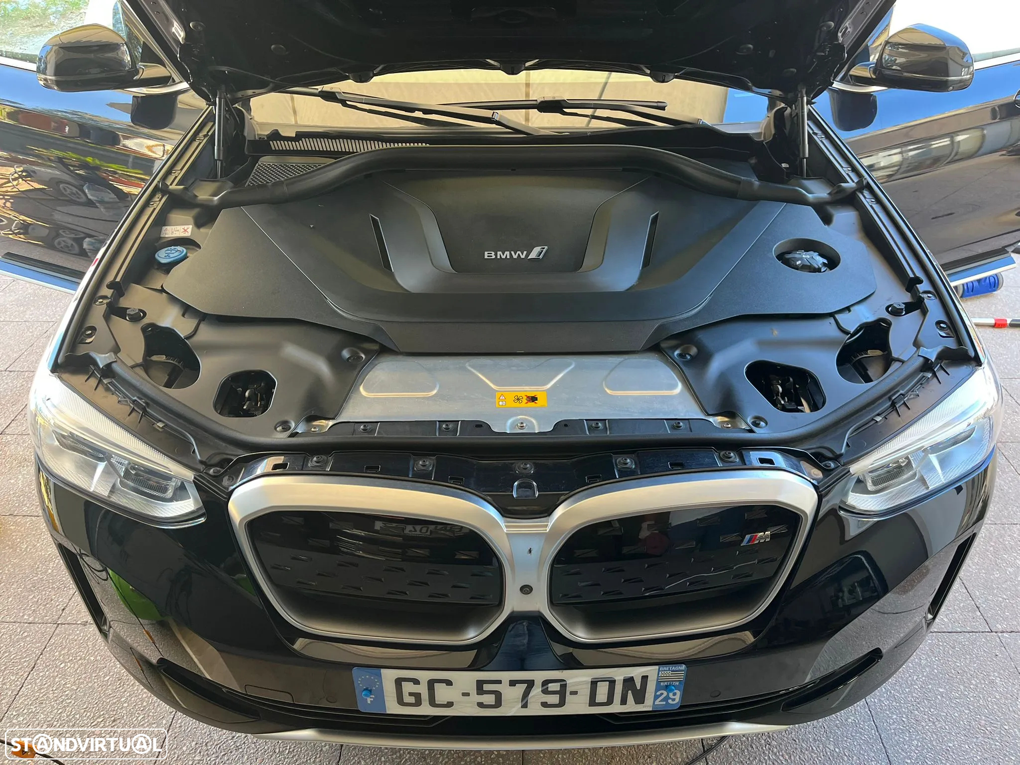 BMW iX3 M Sport Impressive - 3