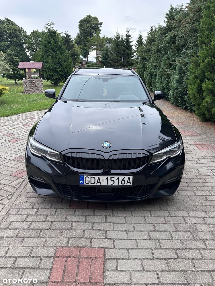 BMW Seria 3 320d xDrive MHEV M Sport sport - 1