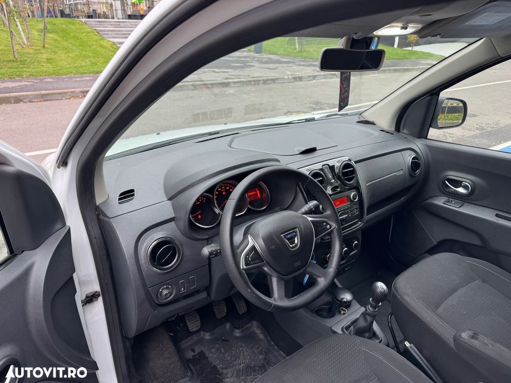 Dacia Lodgy 1.5 Blue dCi Laureate - 13