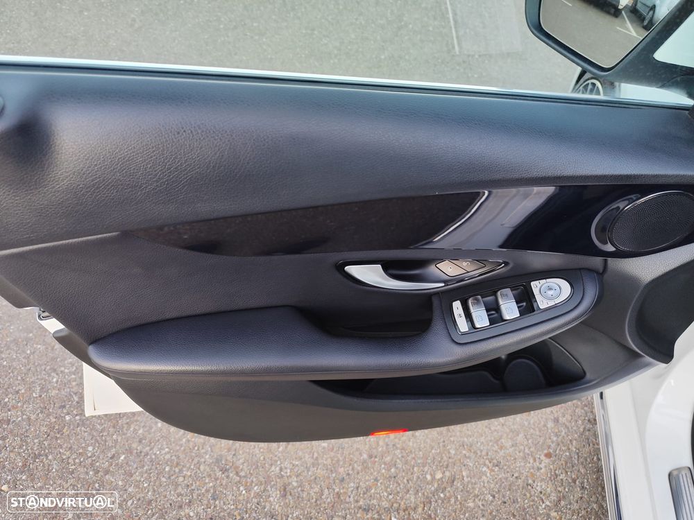 Mercedes-Benz C 220 d Avantgarde - 21