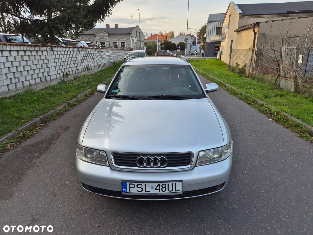 Audi A4 Avant - 10