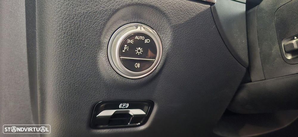 Mercedes-Benz C 300 e 9G-TRONIC AMG Line Advanced - 17