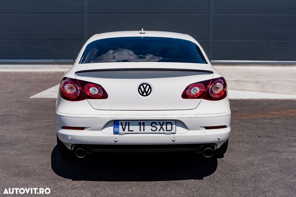 Volkswagen Passat CC 2.0 TDI 4Motion DSG BlueMotion Technolog - 4