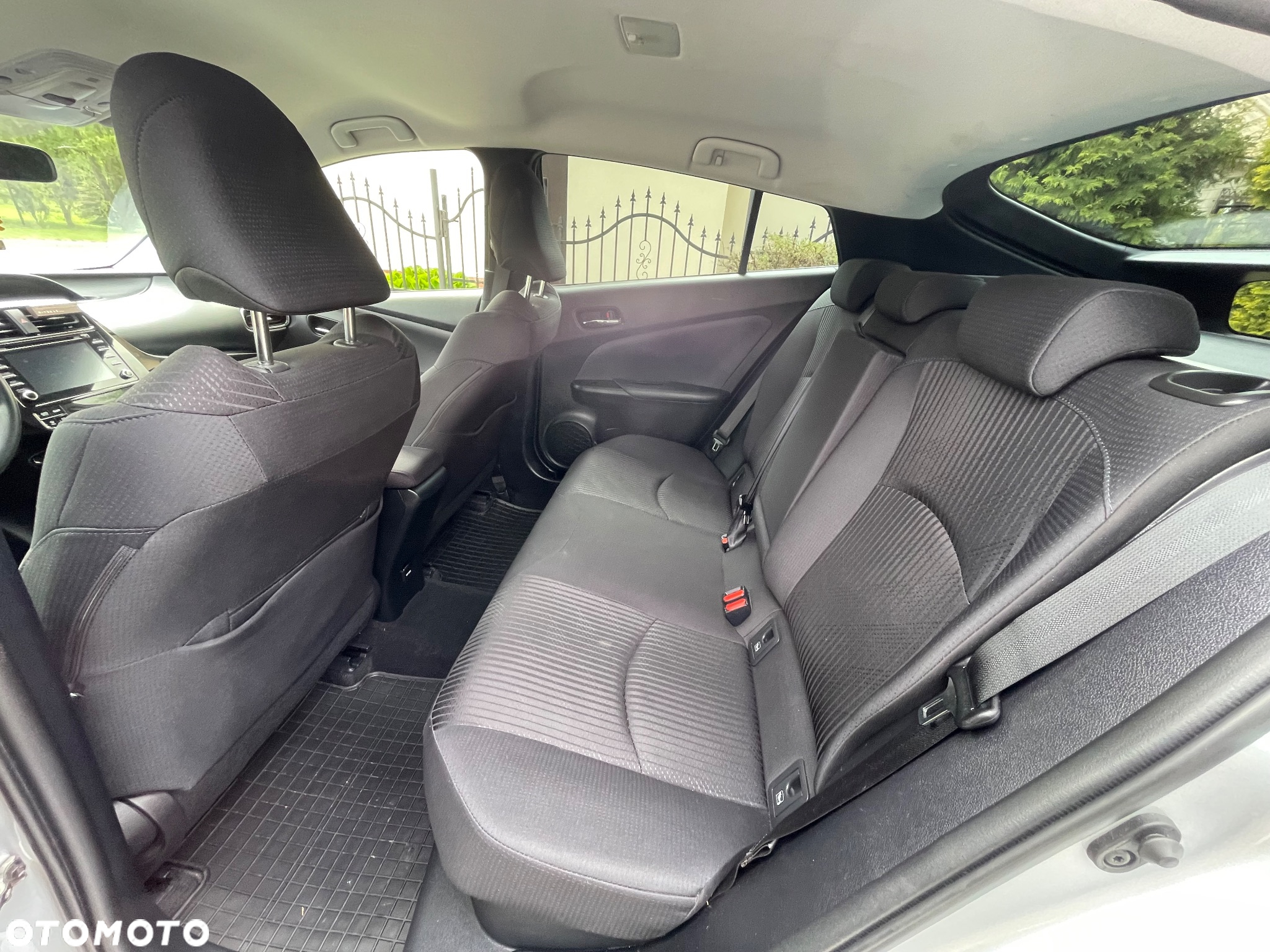 Toyota Prius 1.8 Hybrid Executive - 12