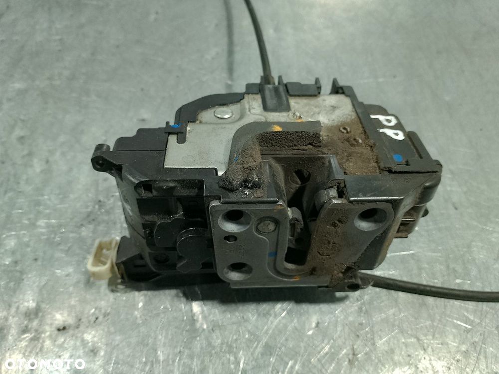 ZAMEK DRZWI PRAWY PRZÓD RENAULT CLIO III ( 05-13 ) 300126-F - 4