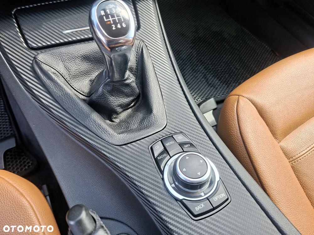 BMW Seria 3 318i M Sport Edition - 21