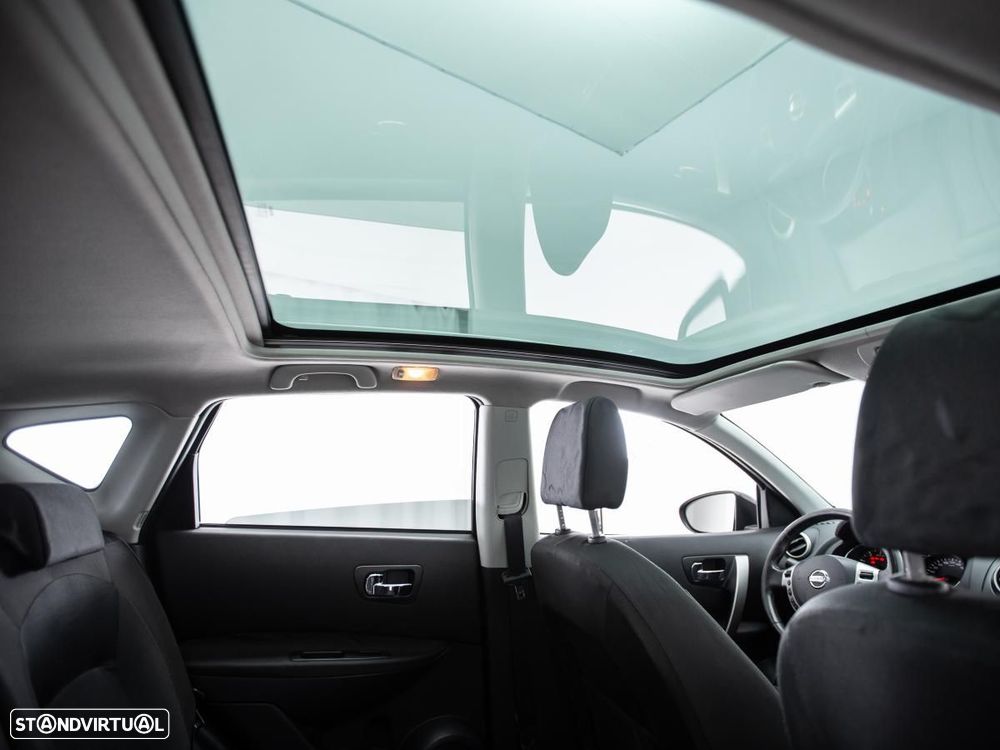 Nissan Qashqai - 12