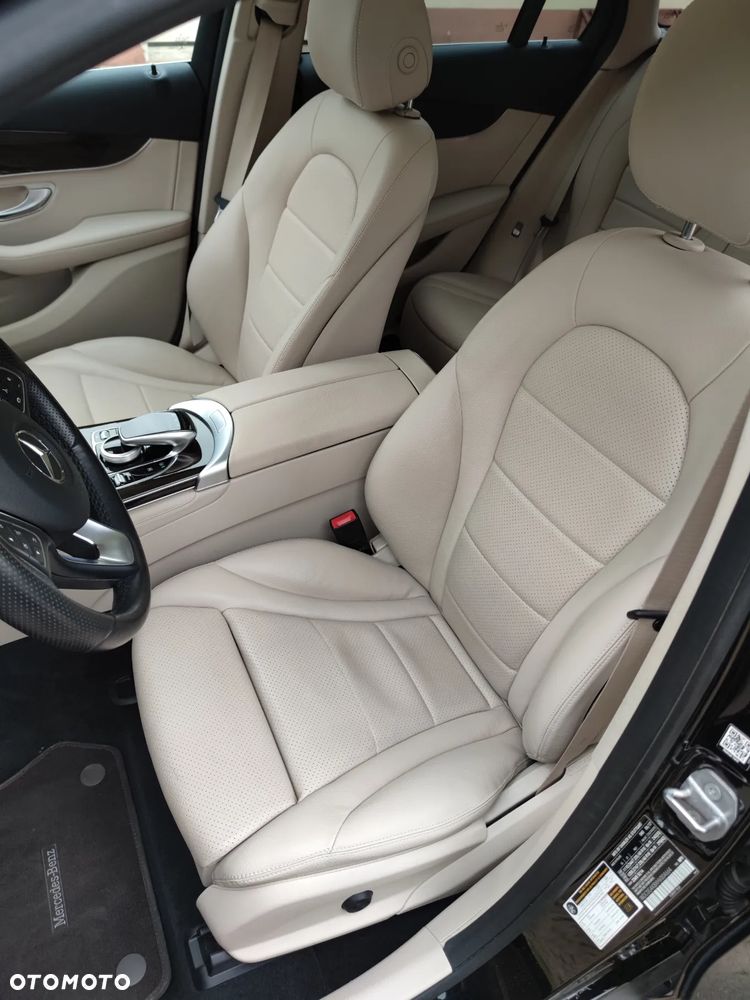 Mercedes-Benz GLC 300 4Matic 9G-TRONIC - 15