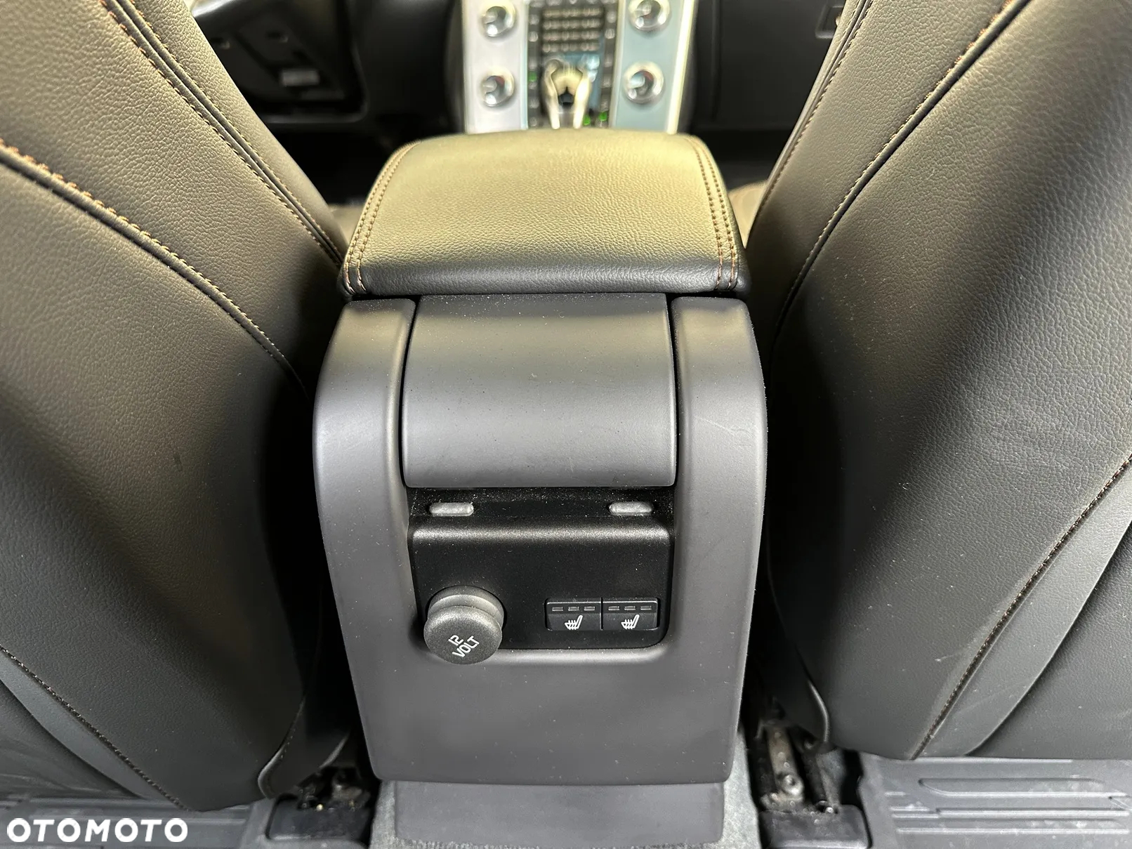 Volvo V60 Cross Country T5 AWD Momentum - 10