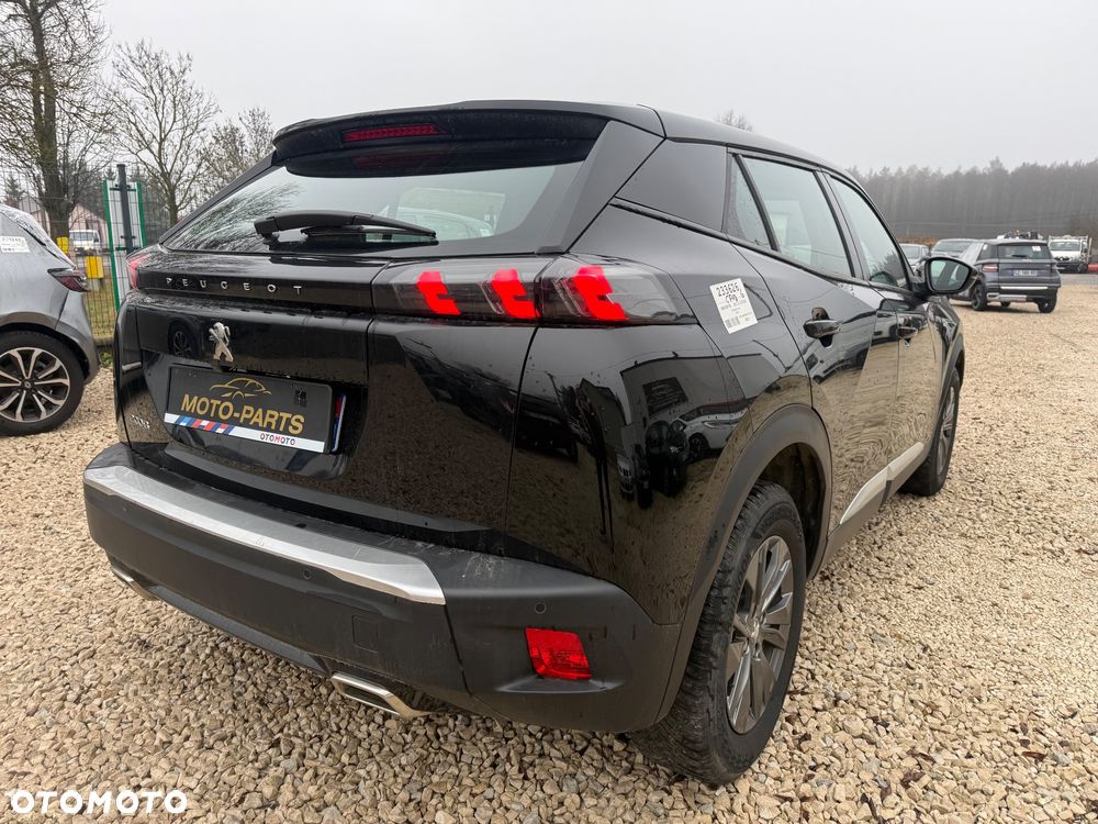 Peugeot 2008 - 6