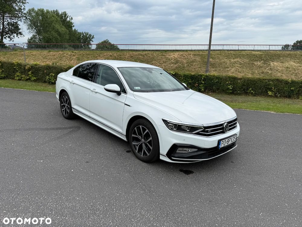 Volkswagen Passat 2.0 TDI Business DSG - 2