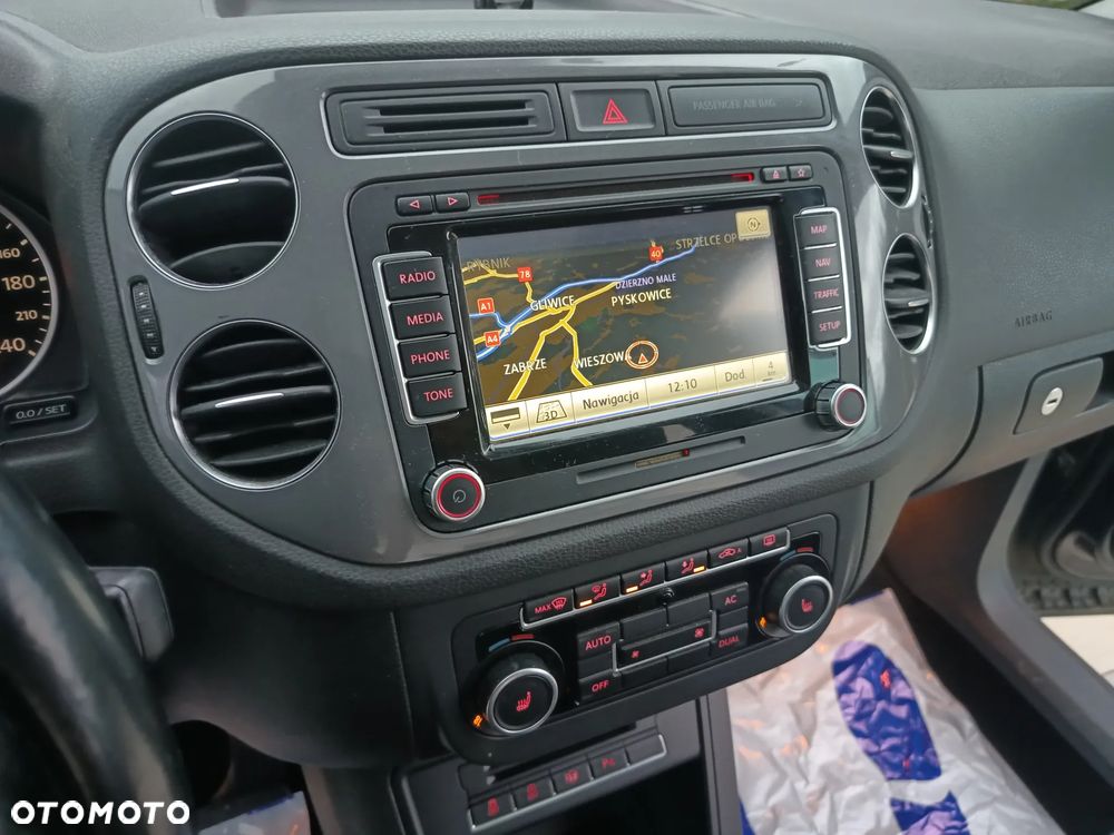 Volkswagen Tiguan 2.0 TDI DPF 4Motion BlueMotion Technology DSG Life - 25
