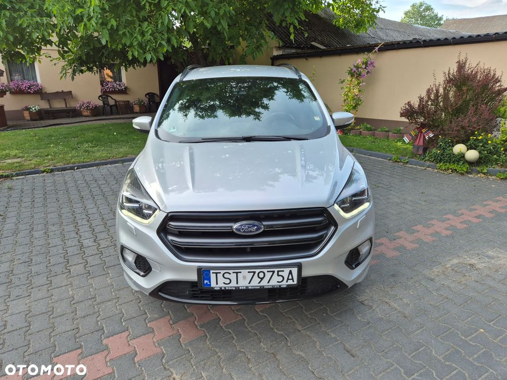 Ford Kuga 2.0 TDCi 4x4 ST-Line - 10