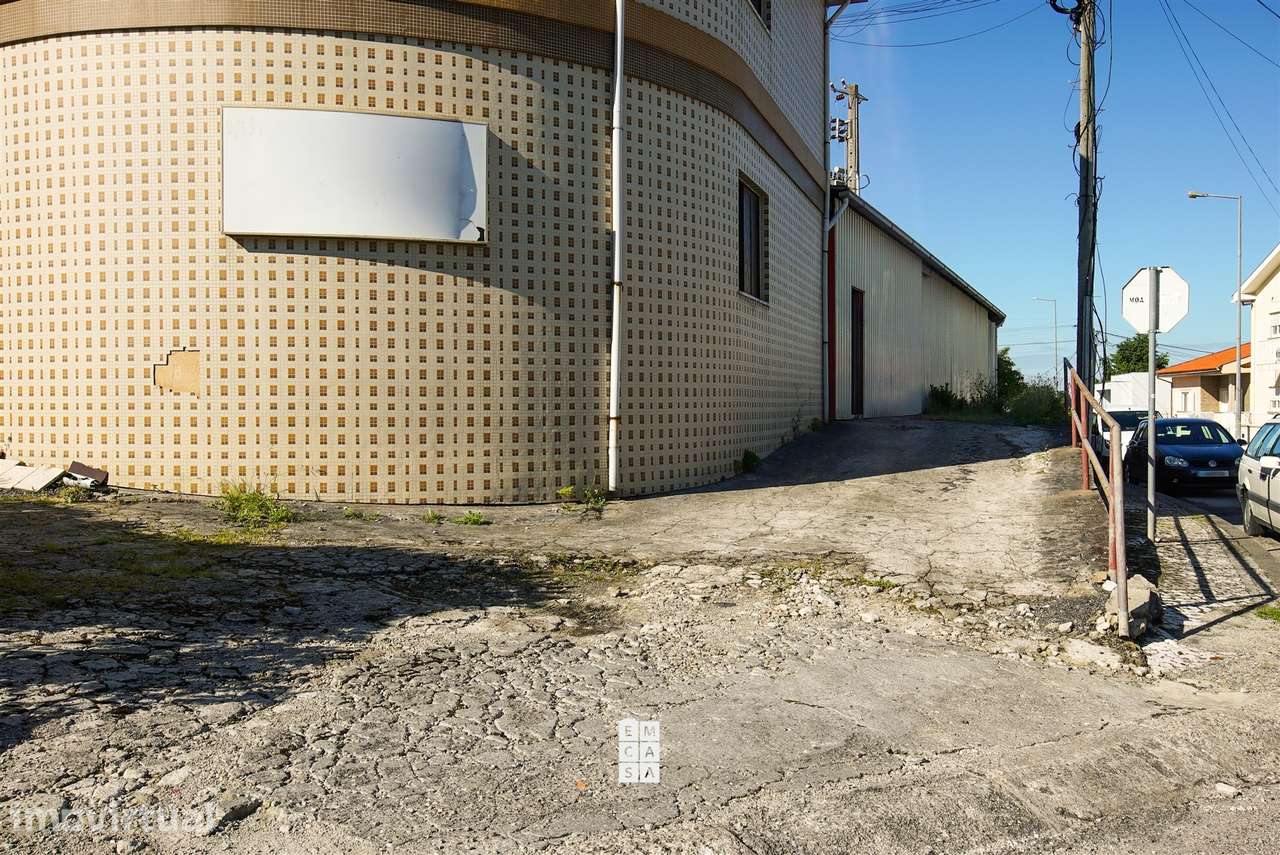 Fábrica/Indústria  Venda em Oliveira de Azeméis, Santiago de Riba-Ul, - Grande imagem: 4/16