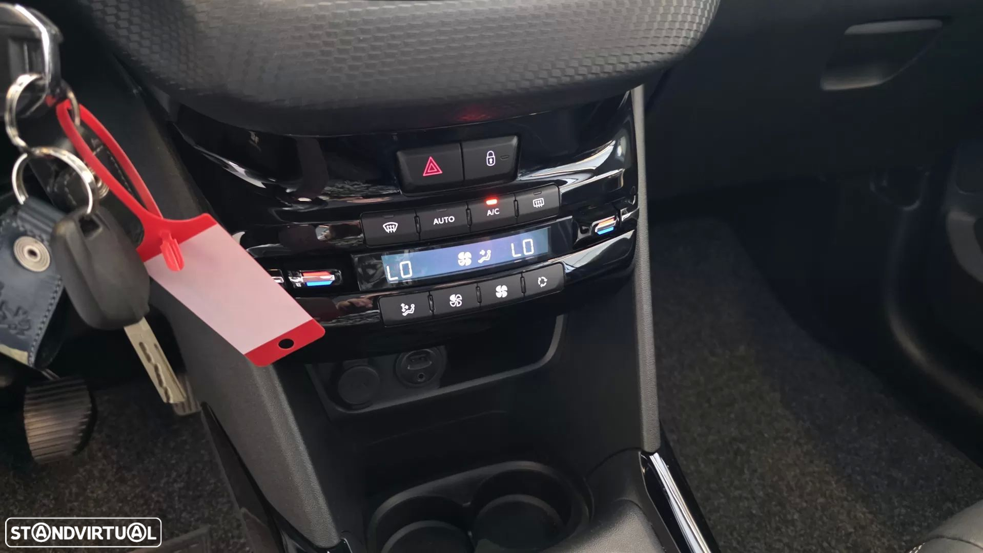 Peugeot 2008 1.4 HDi Allure - 43