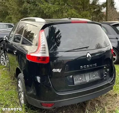 Renault Scenic - 1