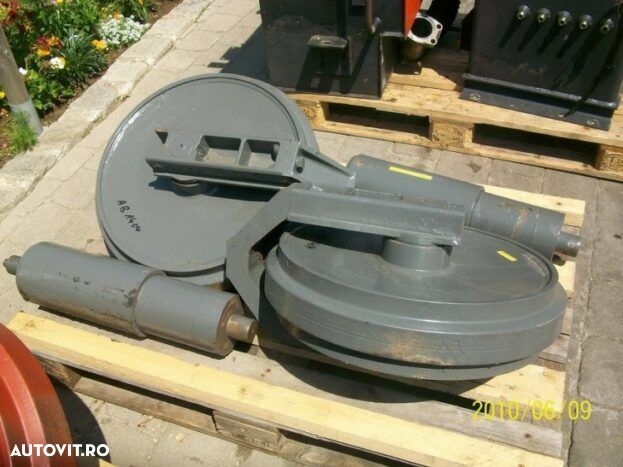 Idler excavator SCHAEFF HR15/ HR25/ HR26/ HR26D/ HR30/ HR40K - 1