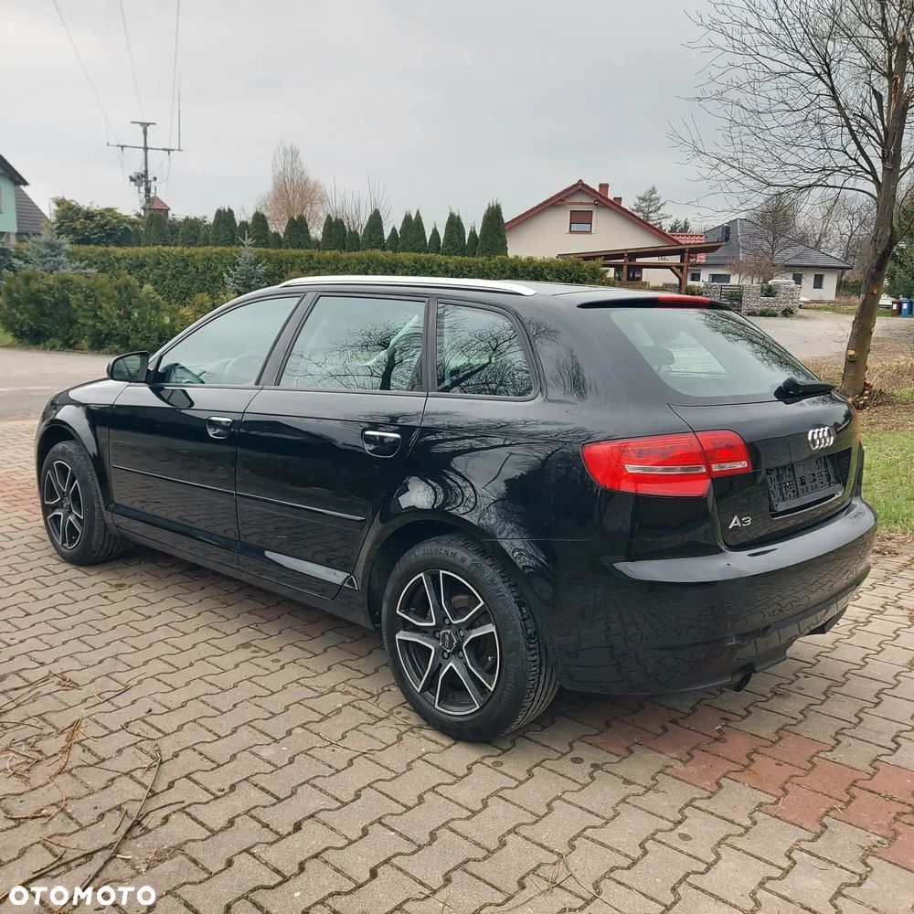 Audi A3 Sportback 1.6 Attraction - 5