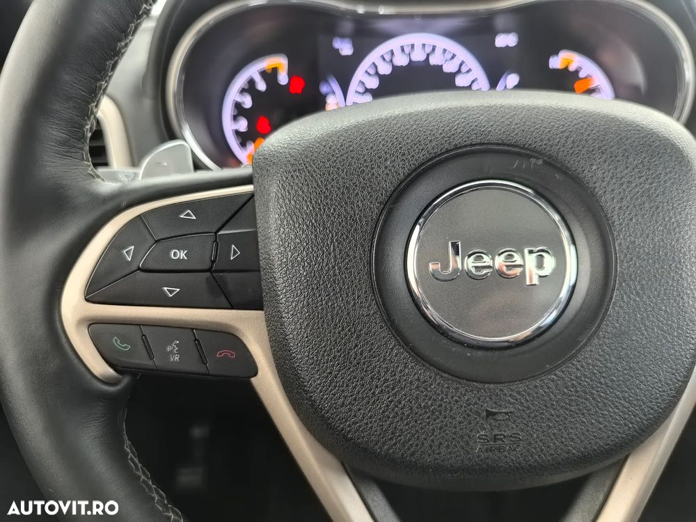 Jeep Grand Cherokee 3.0 TD AT Overland - 17