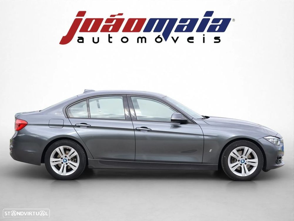 BMW 330 e iPerformance Line Sport - 10