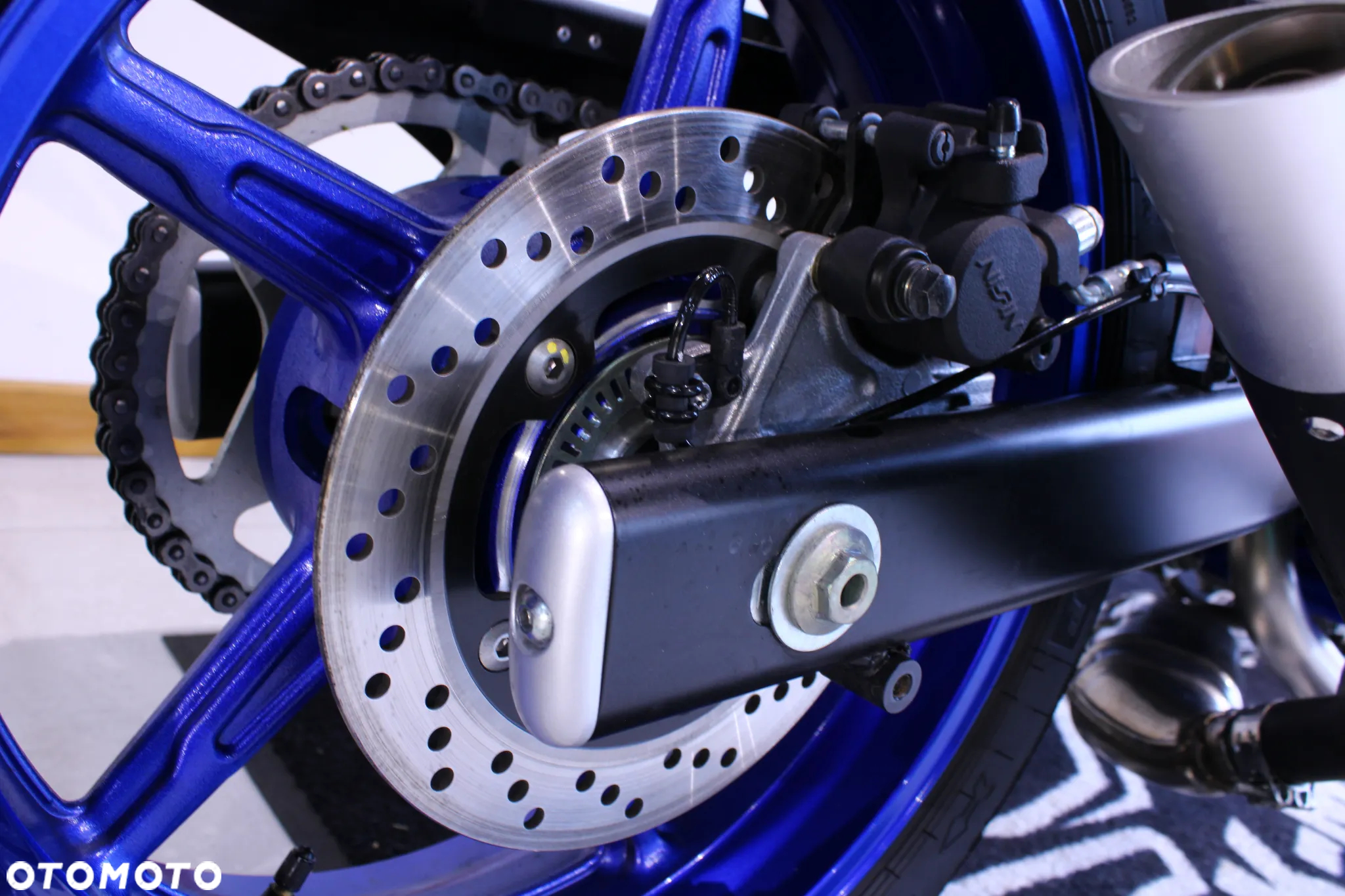 Suzuki SV - 16