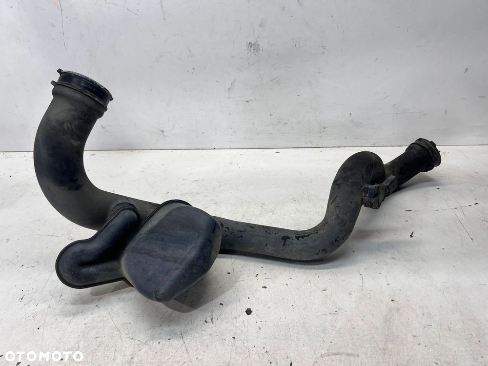 RURA PRZEWÓD INTERCOOLERA AUDI A4 B8 A5 8T Q5 8R 8K0145673AC - 2