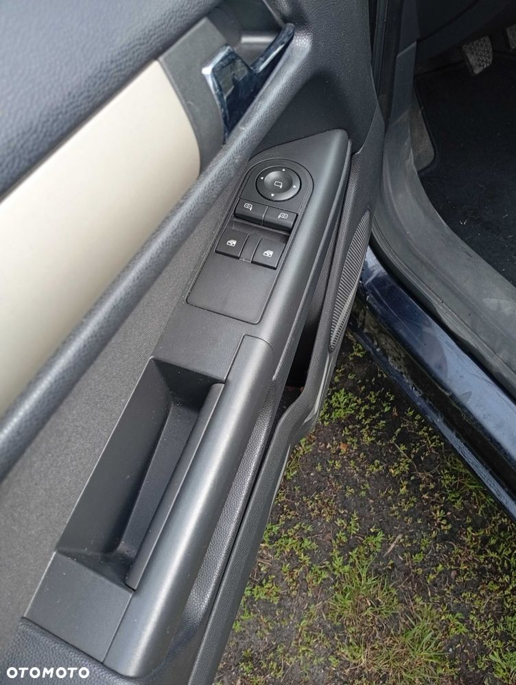 Opel Astra - 4