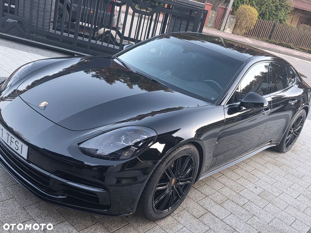 Porsche Panamera - 6