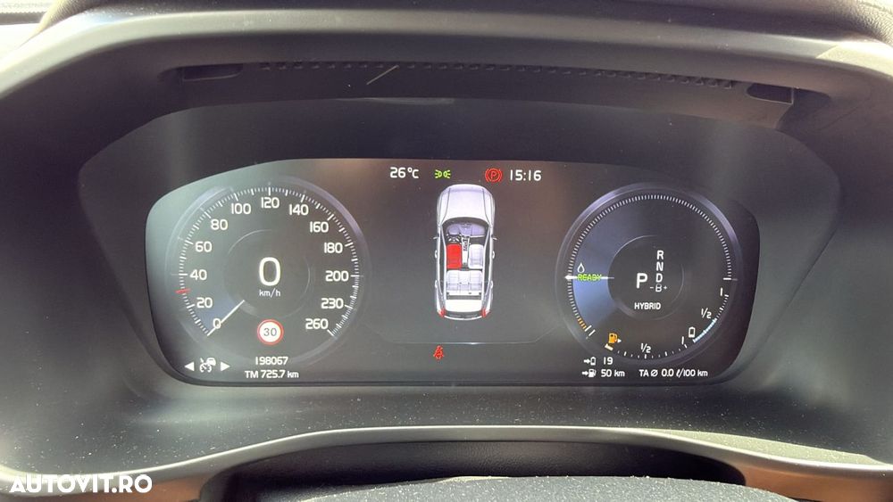 Volvo XC 40 T2 AT8 Momentum - 6