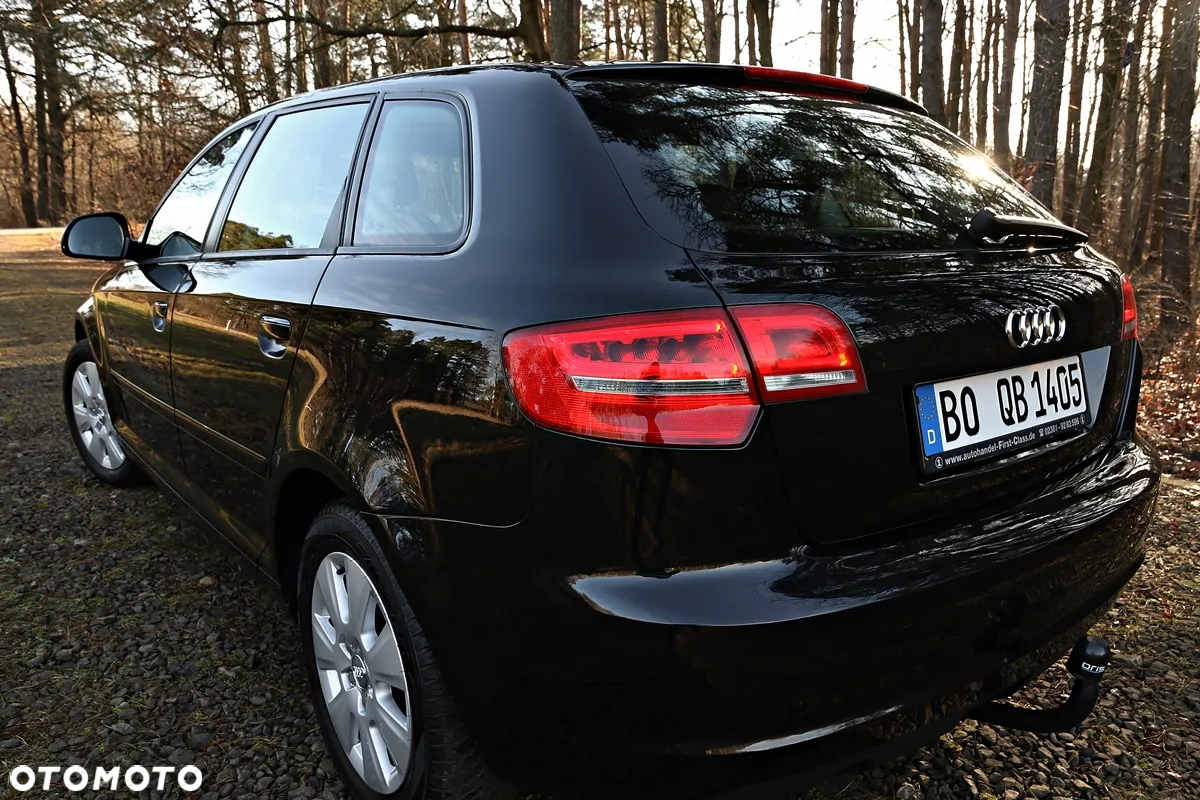 Audi A3 1.6 TDI Ambiente - 23