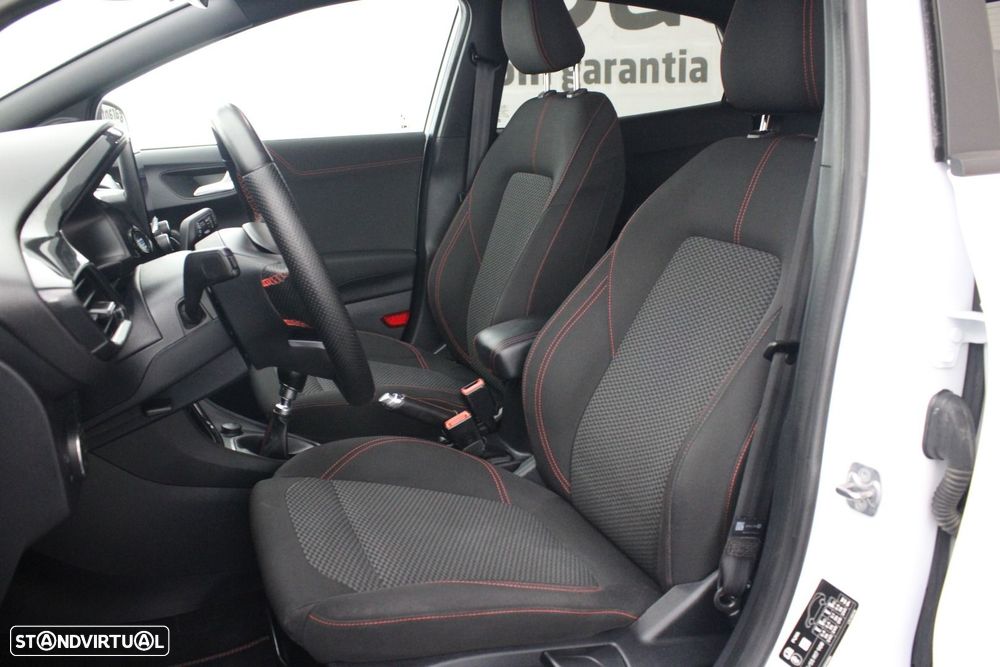 Ford Puma 1.0 EcoBoost MHEV ST-Line X Vivid Ruby Edition — fotografia 26