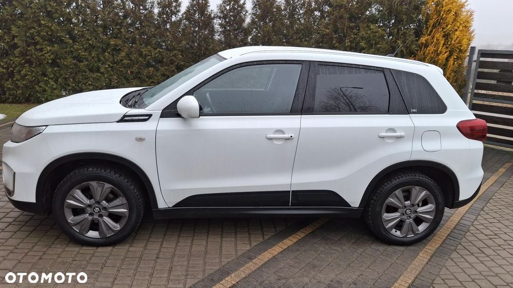 Suzuki Vitara 1.4 Boosterjet Premium 4WD - 2